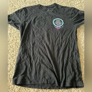 Disneyland pass holder exclusive Main Street Electrical parade shirt